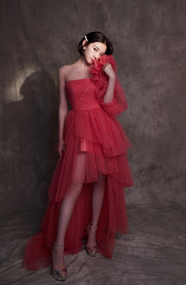 Ngỡ ngàng nhan sắc sao nhí Na Tra Tống Tổ Nhi: Càng ngày càng quyến rũ, ảnh không sửa còn xuất sắc hơn-9