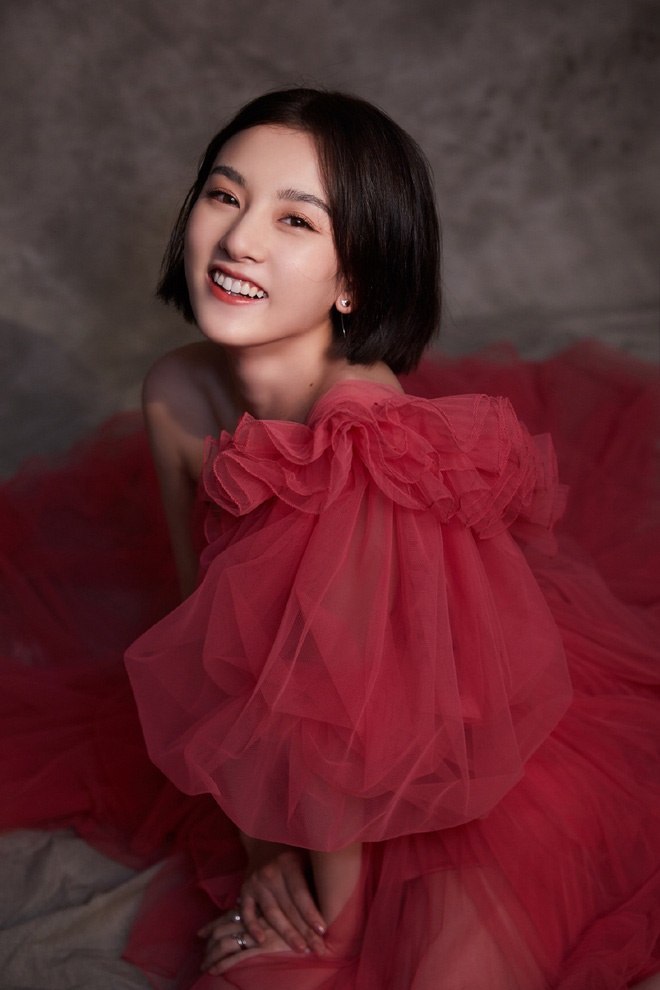 Ngỡ ngàng nhan sắc sao nhí Na Tra Tống Tổ Nhi: Càng ngày càng quyến rũ, ảnh không sửa còn xuất sắc hơn-11