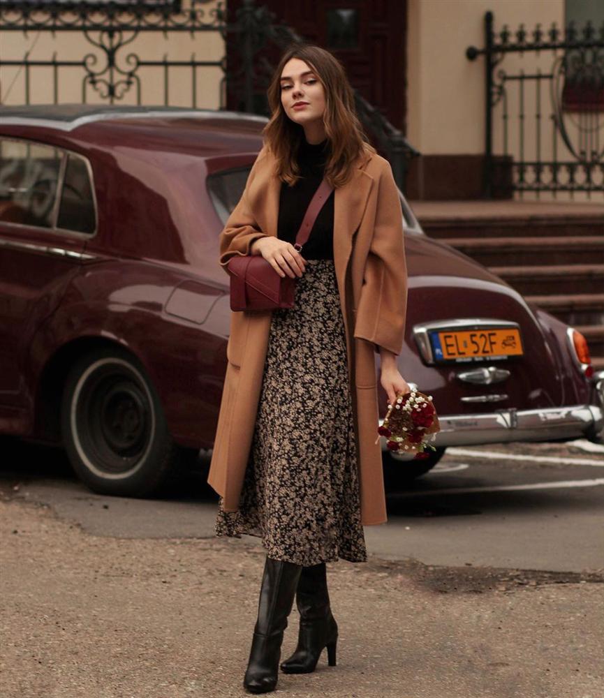 Phụ nữ Pháp diện chân váy theo 5 cách đẹp mê hồn, bạn phải học ngay đi kẻo kết thúc mùa Đông là tiếc nuối-5