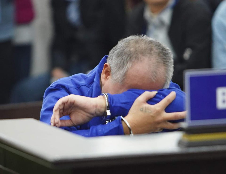 Xét xử kẻ thảm sát cả nhà em trai ở Đan Phượng: Nghi phạm bị tuyên án tử hình về toàn bộ hành vi tội ác-3