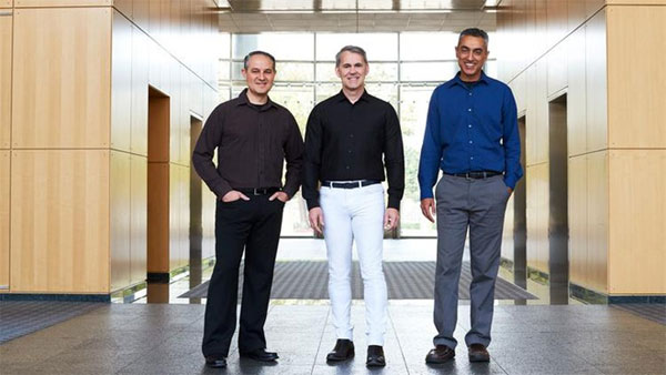 Apple kiện cựu kiến trúc sư trưởng vì nghi đánh cắp bí mật thương mại-1