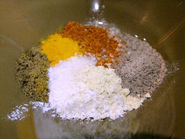 Dùng lò vi sóng làm đậu phộng cay ăn vặt ngày lạnh ngon số 1-1