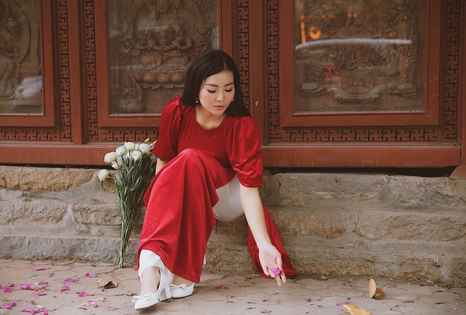 Diễn viên Thanh Hương duyên dáng, xinh đẹp trong tà áo dài-6