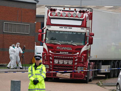 Lái xe người Anh nhận tội vụ 39 nạn nhân Việt tử vong trên xe tải-2