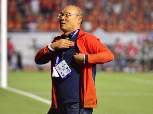 3 ngày sau khi phải nhận thẻ đỏ đầu tiên trong sự nghiệp, HLV Park Hang-seo thẳng thắn lên tiếng: Trọng tài giỏi sẽ không quyết định như thế-6