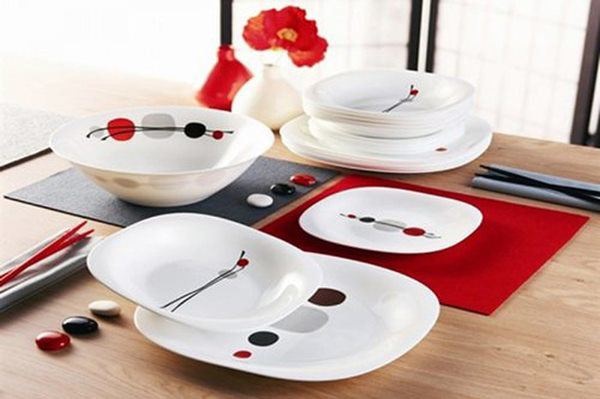 Đổ đầy sữa vào ngâm bát đĩa vỡ, tưởng vô lý nhưng kết quả thuyết phục vô cùng-1