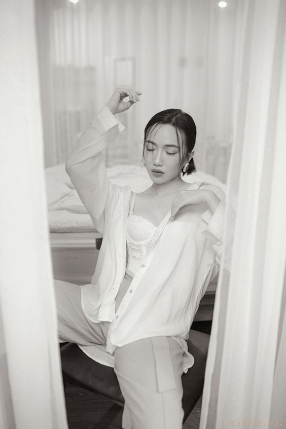 Hóa ra thánh lầy Diệu Nhi cũng có lúc đằm thắm, quyến rũ như thế này-2