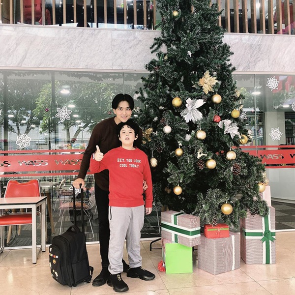 Con trai Tim - Trương Quỳnh Anh gây ngỡ ngàng với ngoại hình lớn khó tin, mới lên 8 đã cao ngang ngửa bố-2