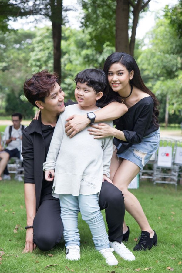 Con trai Tim - Trương Quỳnh Anh gây ngỡ ngàng với ngoại hình lớn khó tin, mới lên 8 đã cao ngang ngửa bố-3