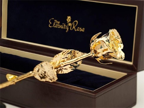 Giá vàng hôm nay 14/12, biến động lớn, thận trọng dò tìm