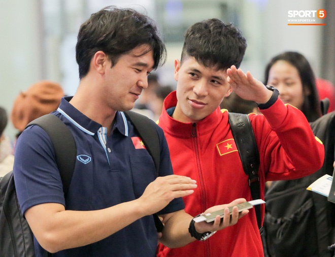 Đình Trọng, Trọng Đại thần thái ngày hội quân, U22 Việt Nam mang nguyên dàn trai đẹp sang Hàn Quốc tập huấn-4
