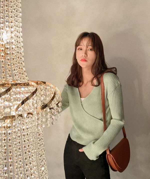 Ai cũng tưởng bạn mi nhon, thon thả nếu diện 1 trong 3 mẫu áo cơ bản của mùa Đông-5