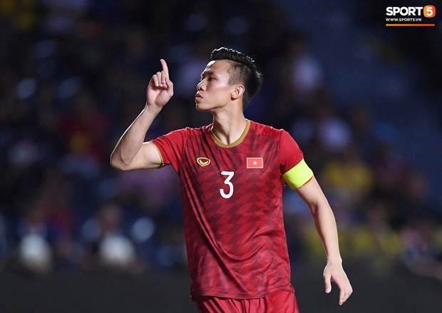 Báo hàng đầu châu Á chọn ra 5 cầu thủ Việt Nam hay nhất năm 2019: Văn Hậu xuất sắc thế cũng không có tên, nhưng vị trí số 1 thì không bất ngờ-4