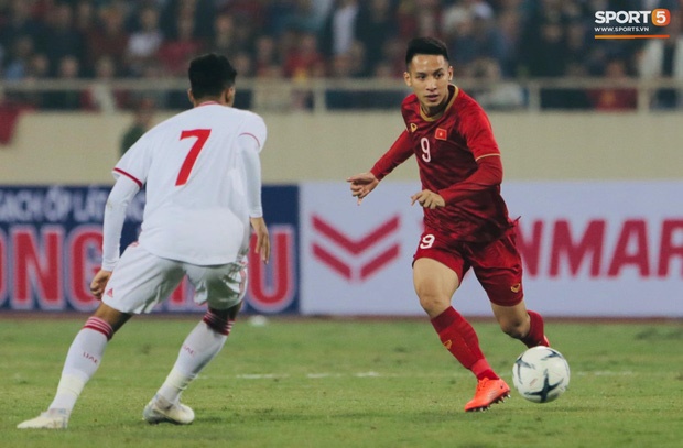 Báo hàng đầu châu Á chọn ra 5 cầu thủ Việt Nam hay nhất năm 2019: Văn Hậu xuất sắc thế cũng không có tên, nhưng vị trí số 1 thì không bất ngờ-6