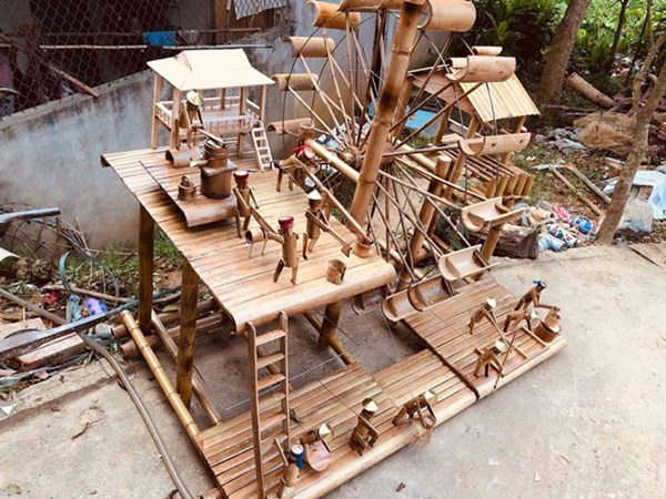 Nhặt tre nứa về ghép chơi, ai ngờ kiếm bộn tiền vì ai nhìn cũng thích-9