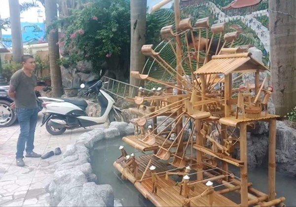 Nhặt tre nứa về ghép chơi, ai ngờ kiếm bộn tiền vì ai nhìn cũng thích-12
