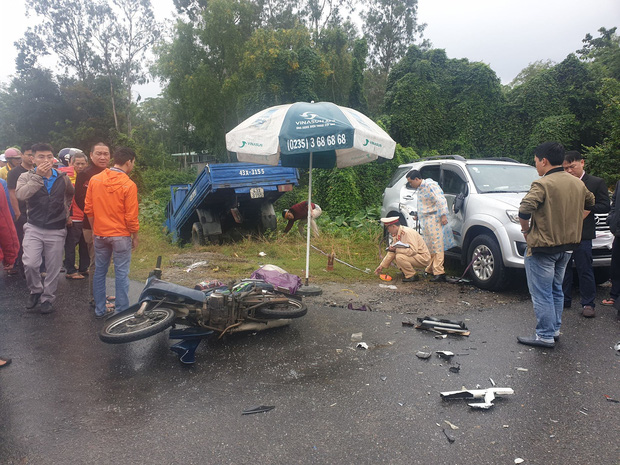 Nam sinh lớp 7 chết thảm trên đường đi học, cha và em nguy kịch sau tai nạn liên hoàn-1