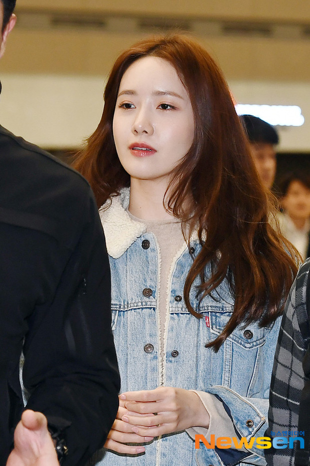 Nữ thần Yoona khoe sắc tại sân bay: Ăn mặc đơn giản mà sao xinh quá đỗi, ảnh fan chụp thôi mà đẹp tựa cảnh phim-4