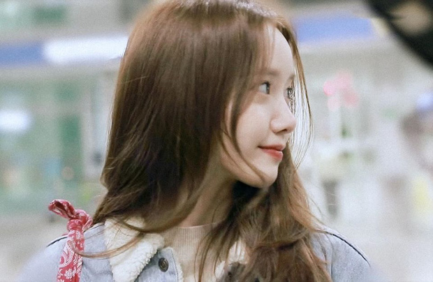 Nữ thần Yoona khoe sắc tại sân bay: Ăn mặc đơn giản mà sao xinh quá đỗi, ảnh fan chụp thôi mà đẹp tựa cảnh phim-9