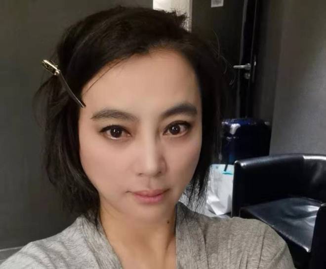 Mỹ nhân đẹp nhất nhì Tây du ký 1986: Bỏ chồng ngoại quốc, mang con về nước nuôi và nhan sắc bất ngờ ở tuổi U60-7