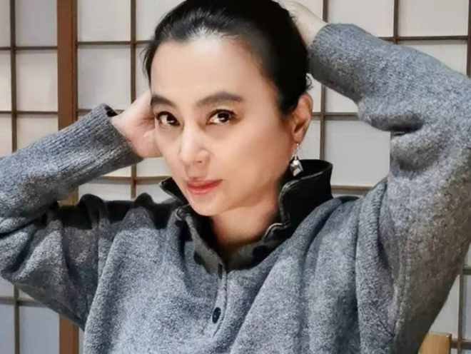 Mỹ nhân đẹp nhất nhì Tây du ký 1986: Bỏ chồng ngoại quốc, mang con về nước nuôi và nhan sắc bất ngờ ở tuổi U60-11