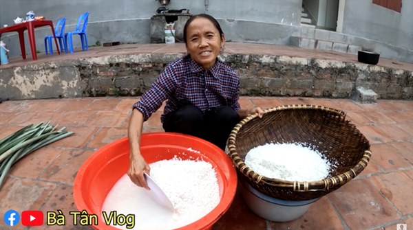 Cơm cháy siêu to khổng lồ của Bà Tân Vlog vỡ tan tành, một lần nữa bà lại thất bại rồi!-1
