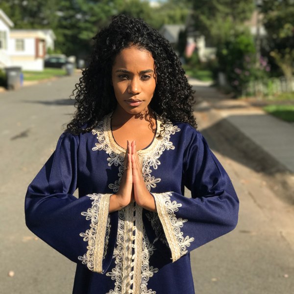 Chân dung tân Hoa hậu Thế giới 2019: Cô gái Jamaica cao 1.67m với nụ cười tỏa nắng cùng giọng hát truyền cảm như Whitney Houston-6