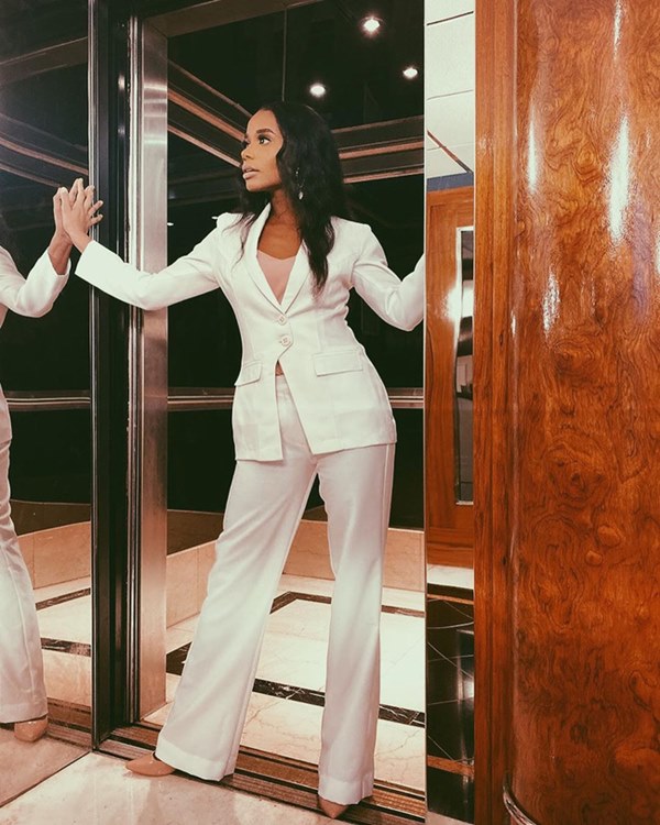 Chân dung tân Hoa hậu Thế giới 2019: Cô gái Jamaica cao 1.67m với nụ cười tỏa nắng cùng giọng hát truyền cảm như Whitney Houston-12