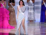 Khoảnh khắc tân Hoa hậu Thế giới chỉnh váy cho Lương Thùy Linh-9