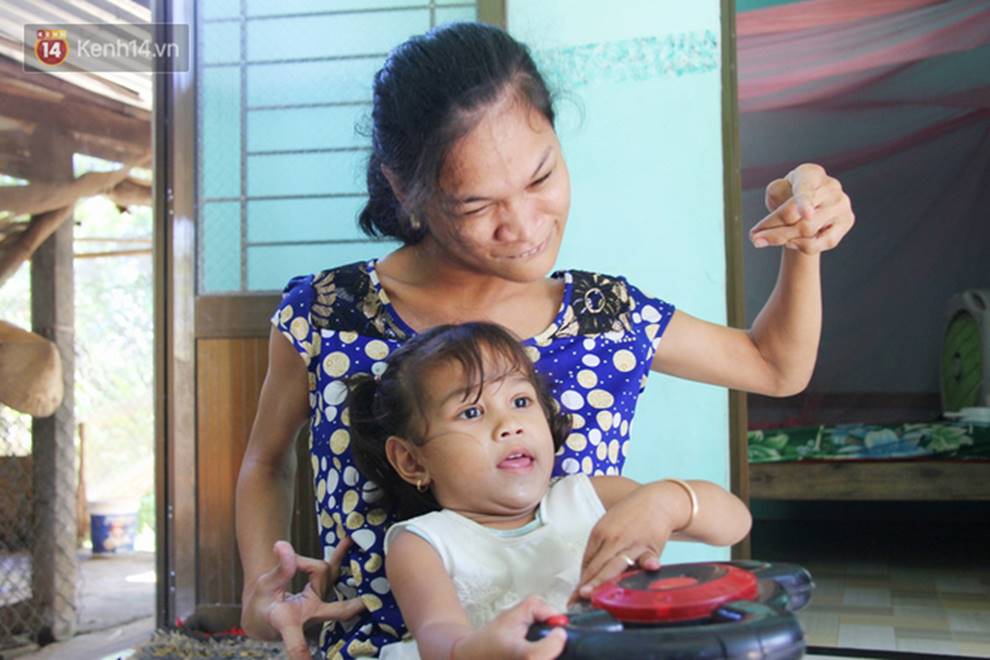 Cuộc sống đổi thay của người mẹ điên từng bị hiếp dâm đến sinh con ở Trà Vinh: Căn nhà nhỏ đã tràn ngập tiếng cười-7
