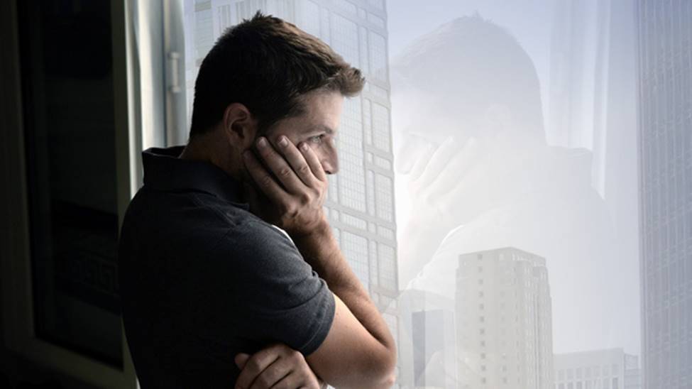 Cứ nghĩ cuộc sống làm dâu của vợ rất sung sướng, tôi sững người khi vô tình chứng kiến cảnh mẹ hất cả bát canh vào người vợ một cách tàn nhẫn-1