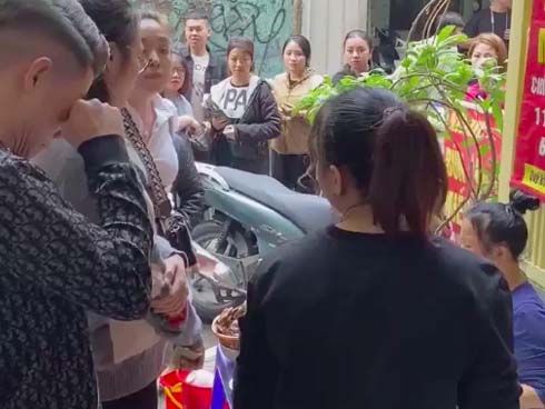 Chủ quán ngan Nhàn nổi tiếng Hà Nội bị tố chửi khách thậm tệ, đòi đốt vía-4