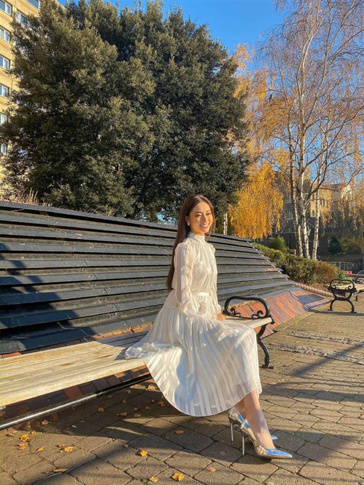 Harvard Ngoại thương” lại có thêm 1 top 12 Hoa hậu Thế giới, trường Đại học nhiều gái xinh nhất cả nước đây rồi!-10