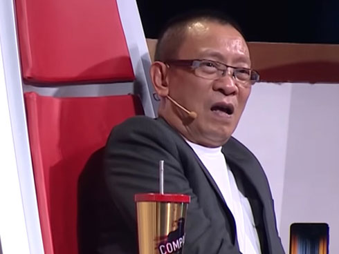 Những màn chào sân hài hước ở Siêu trí tuệ-1