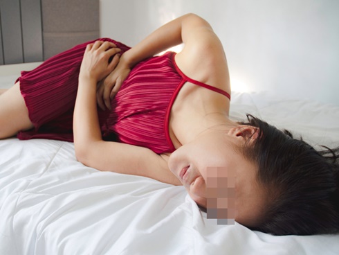 Phụ nữ đừng bao giờ để chồng làm những việc này khi gần gũi” bởi có thể gây hỏng tử cung, buồng trứng và khó đậu thai-5