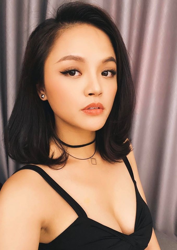 Đường cong nóng bỏng của My sói Thu Quỳnh-9