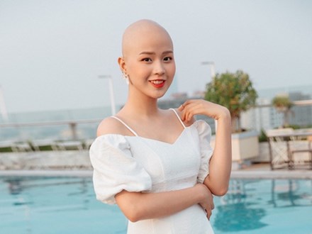 Nữ sinh ung thư giành giải Miss truyền cảm hứng: Ung thư không phải ‘án tử hình’