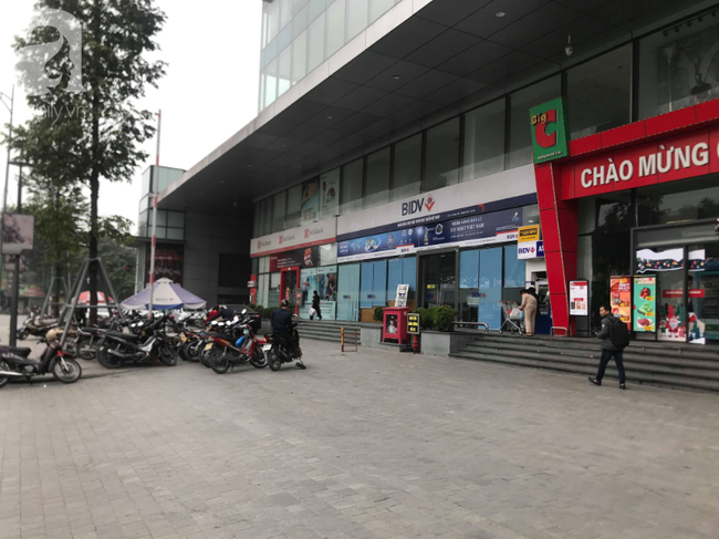 Nam bảo vệ hành hung người phụ nữ tại vỉa hè trung tâm thương mại: Lời kể của nạn nhân về vụ việc gây phẫn nộ cộng đồng-2