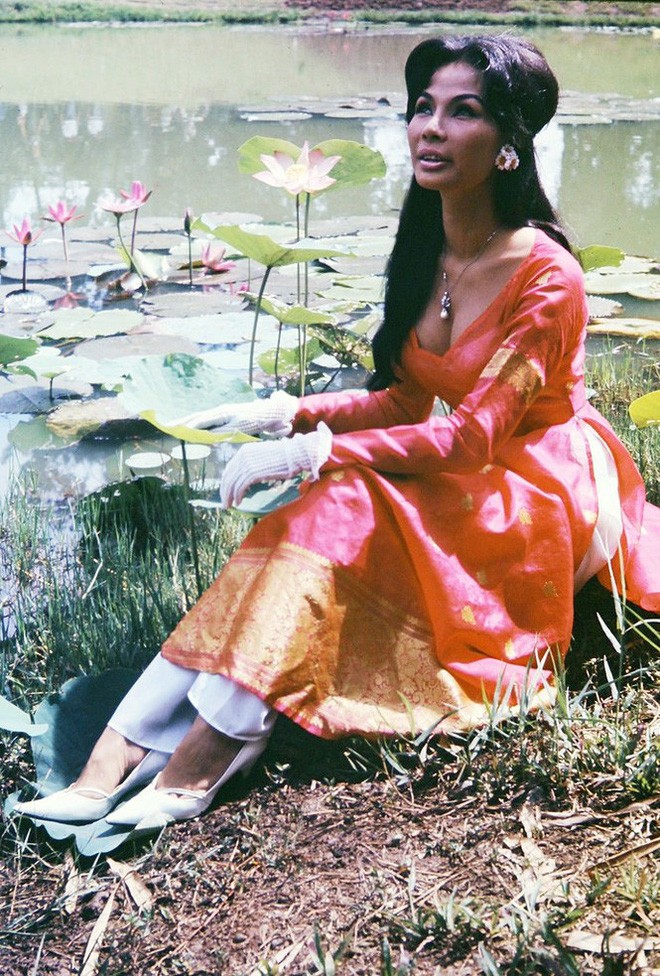 Ảnh áo tắm hiếm của minh tinh Thẩm Thuý Hằng được ví bom sex Marilyn Monroe-5