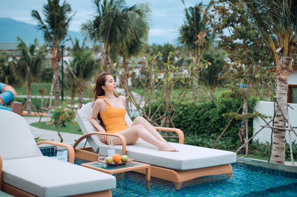 Chán diện váy áo quyến rũ, Quỳnh Nga giờ chuyển sang khoe dáng nuột nà với bodysuit-5