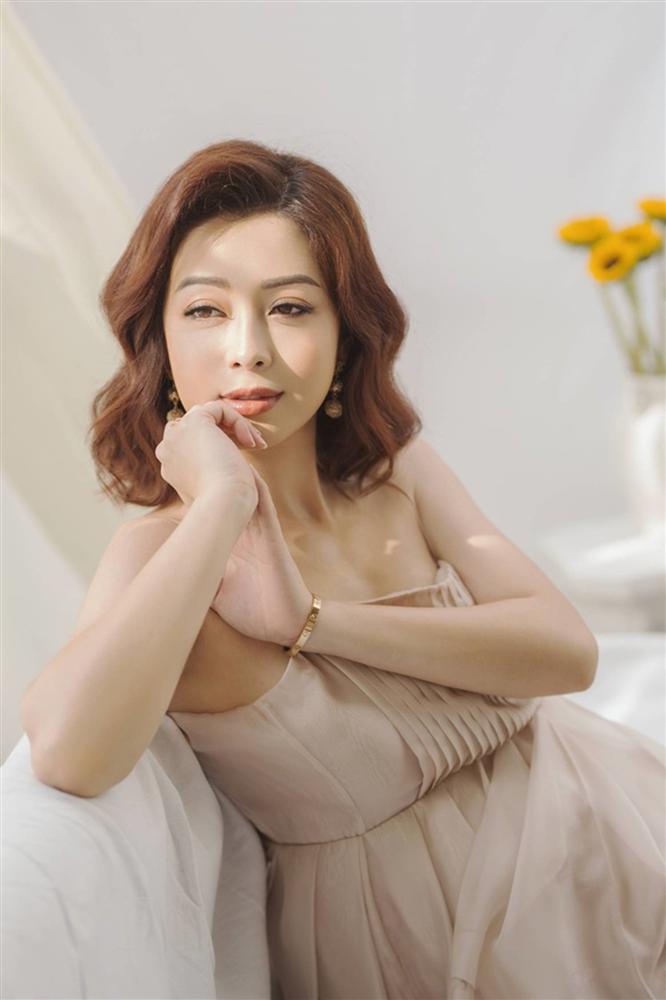 Nhan sắc của Jennifer Phạm khi mang bầu lần 4-6