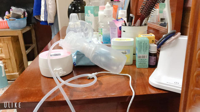 Sự khác nhau một trời một vực trên chiếc bàn trang điểm thời độc thân với khi làm mẹ bỉm sữa: Có con đi, bạn sẽ không thể gọn gàng được đâu!-4