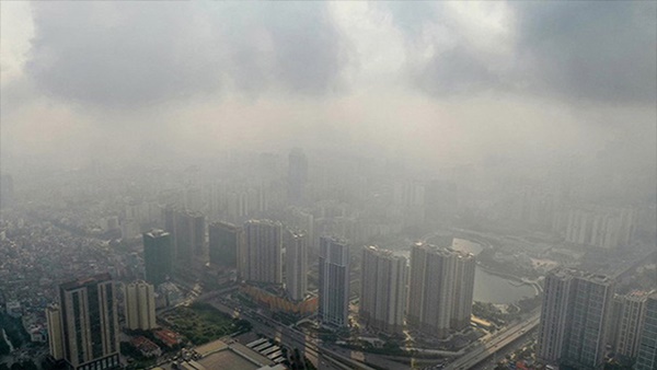 Ô nhiễm không khí ở Hà Nội ở mức bình minh tím với bụi siêu mịn cực độc hại, nguy cơ xâm nhập vào máu gây nhiều bệnh mãn tính-3