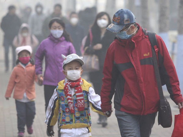 Ô nhiễm không khí ở Hà Nội ở mức bình minh tím với bụi siêu mịn cực độc hại, nguy cơ xâm nhập vào máu gây nhiều bệnh mãn tính-5