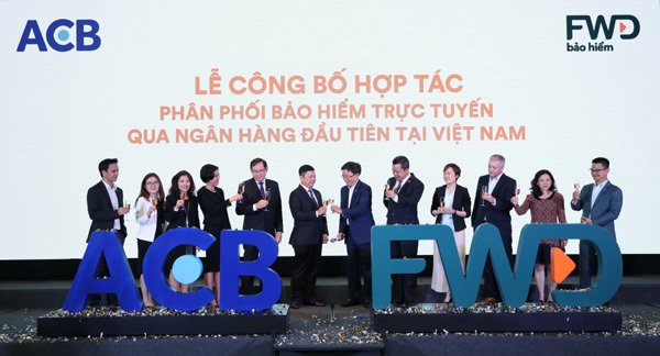 ACB và FWD hợp tác phân phối bảo hiểm trực tuyến qua ngân hàng-3