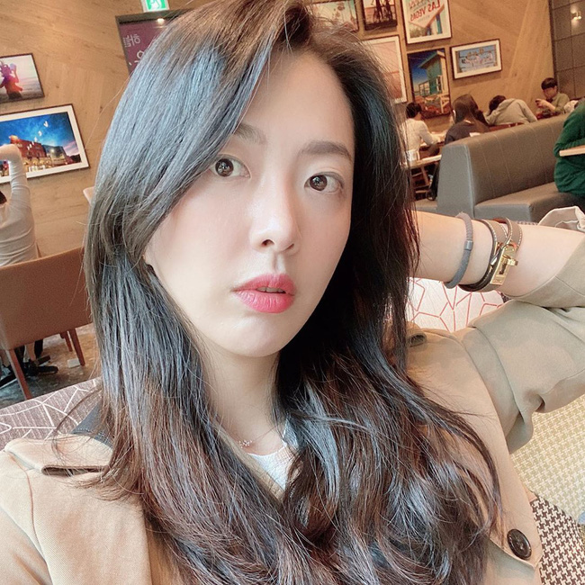 Sao có thể già đi khi chị em áp dụng 6 tips làm đẹp hack tuổi vi diệu sau đây?-1