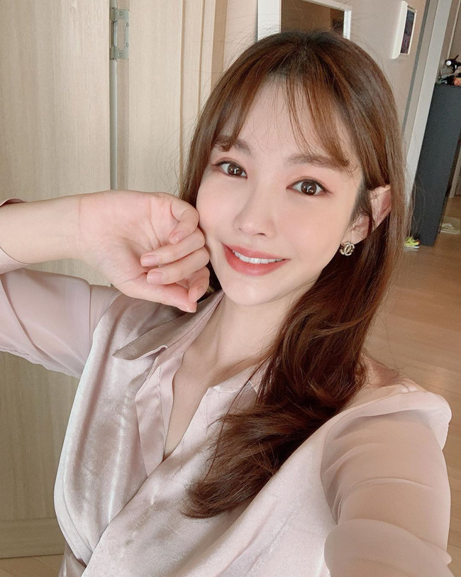 Sao có thể già đi khi chị em áp dụng 6 tips làm đẹp hack tuổi vi diệu sau đây?-2