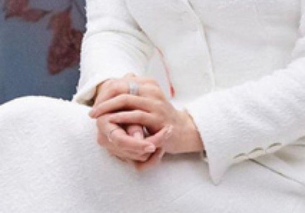 Rộ tin Song Hye Kyo quay lại với Song Joong Ki vì bất ngờ đeo lại nhẫn cưới, story ẩn ý vốn để chỉ chồng cũ?-2