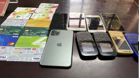 Triệt phá ổ nhóm hack facebook, lừa đảo chiếm đoạt hơn 2 tỷ đồng của các nạn nhân-2