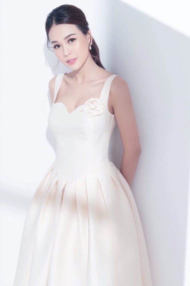 Dàn hot girl đời đầu ở ngưỡng tuổi 30: Người có nhà 100 tỷ, kẻ tài sản triệu đô-3